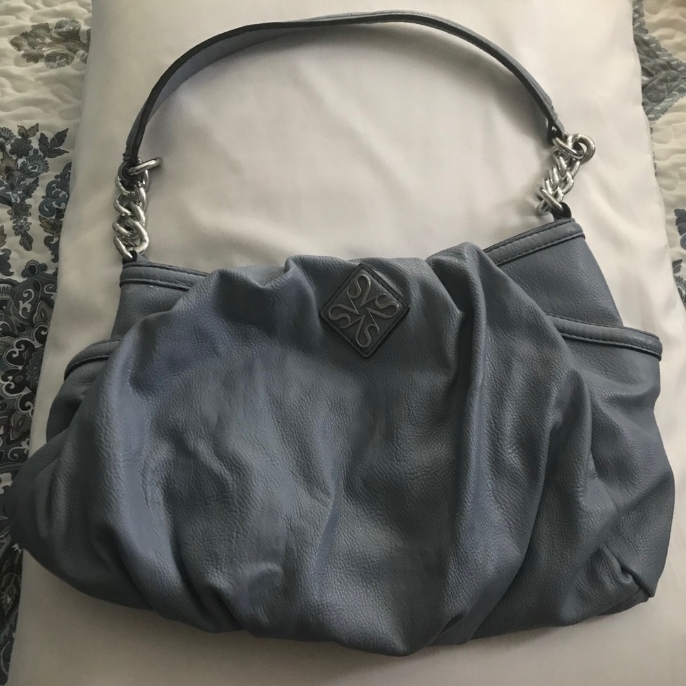 Like New Vera Wang shoulder bag